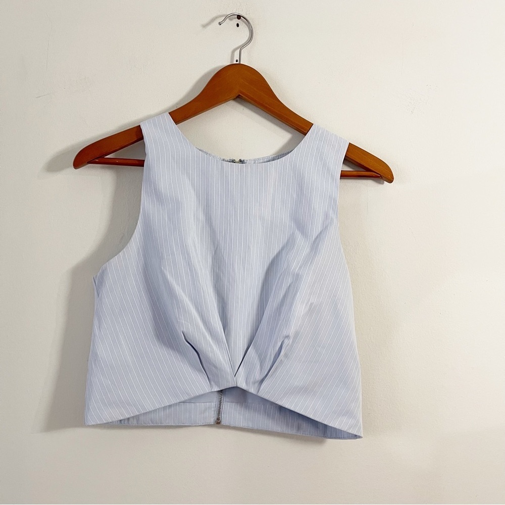 J.O.A stripe crop‎ top